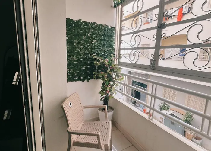 Perfect Cozy Apartment In City Center Hamrya